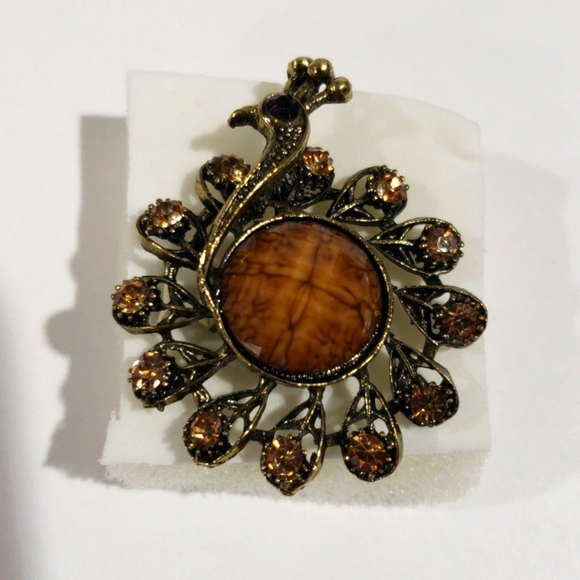 Vintage Peacock Ring – Brown Gemstones & Center Stone – Adjustable Women Jewelry - Picture 5 of 10